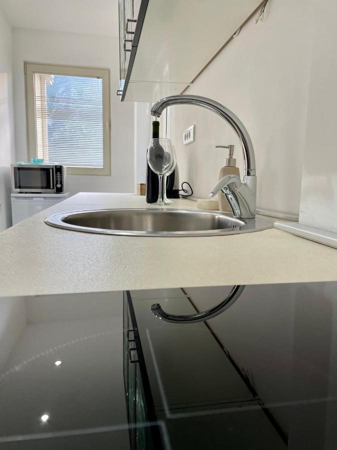 P&I Apartments Jadranska 74,Dobrota Kotor Dış mekan fotoğraf