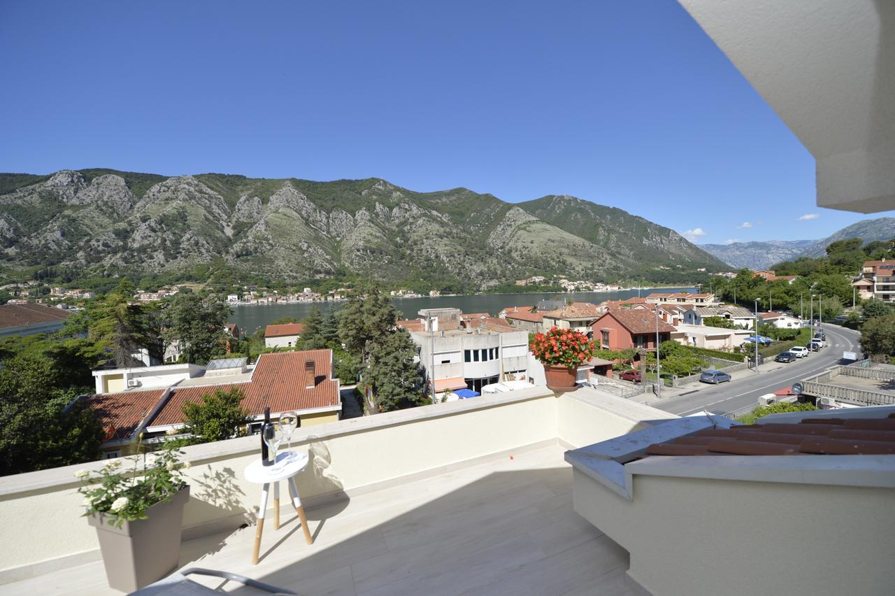P&I Apartments Jadranska 74,Dobrota Kotor Dış mekan fotoğraf