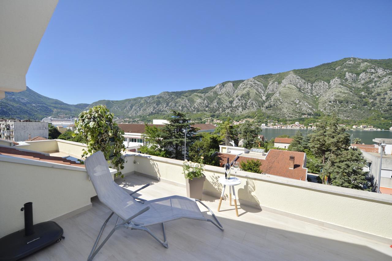 P&I Apartments Jadranska 74,Dobrota Kotor Dış mekan fotoğraf