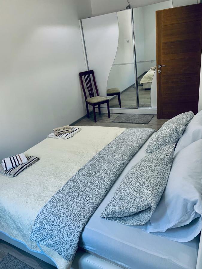 P&I Apartments Jadranska 74,Dobrota Kotor Dış mekan fotoğraf